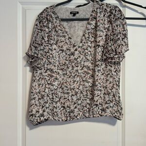 Express XL Flutter Sleeve Blouse
